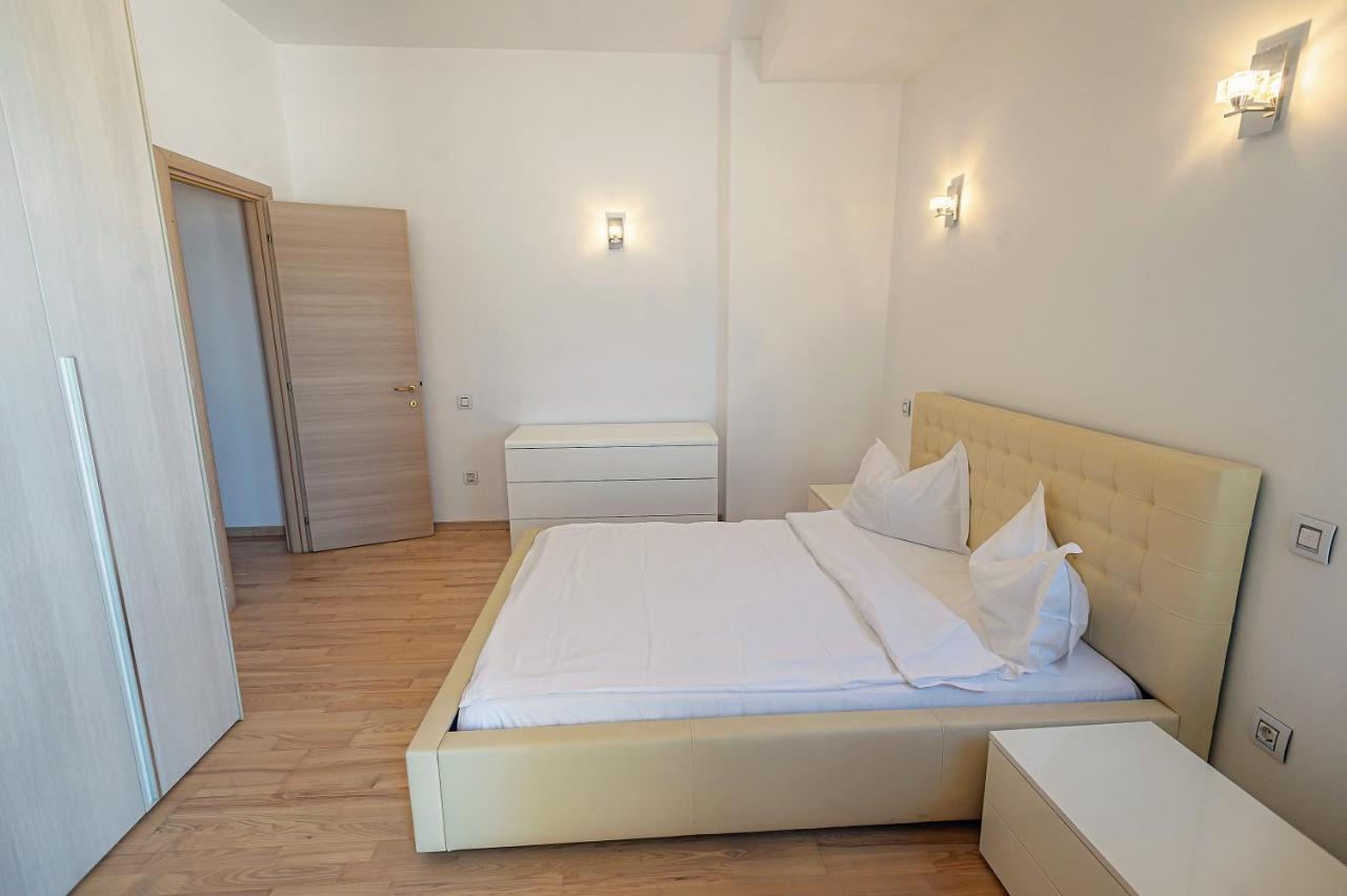 Riviera Residence Apartments Mamaia Eksteriør bilde