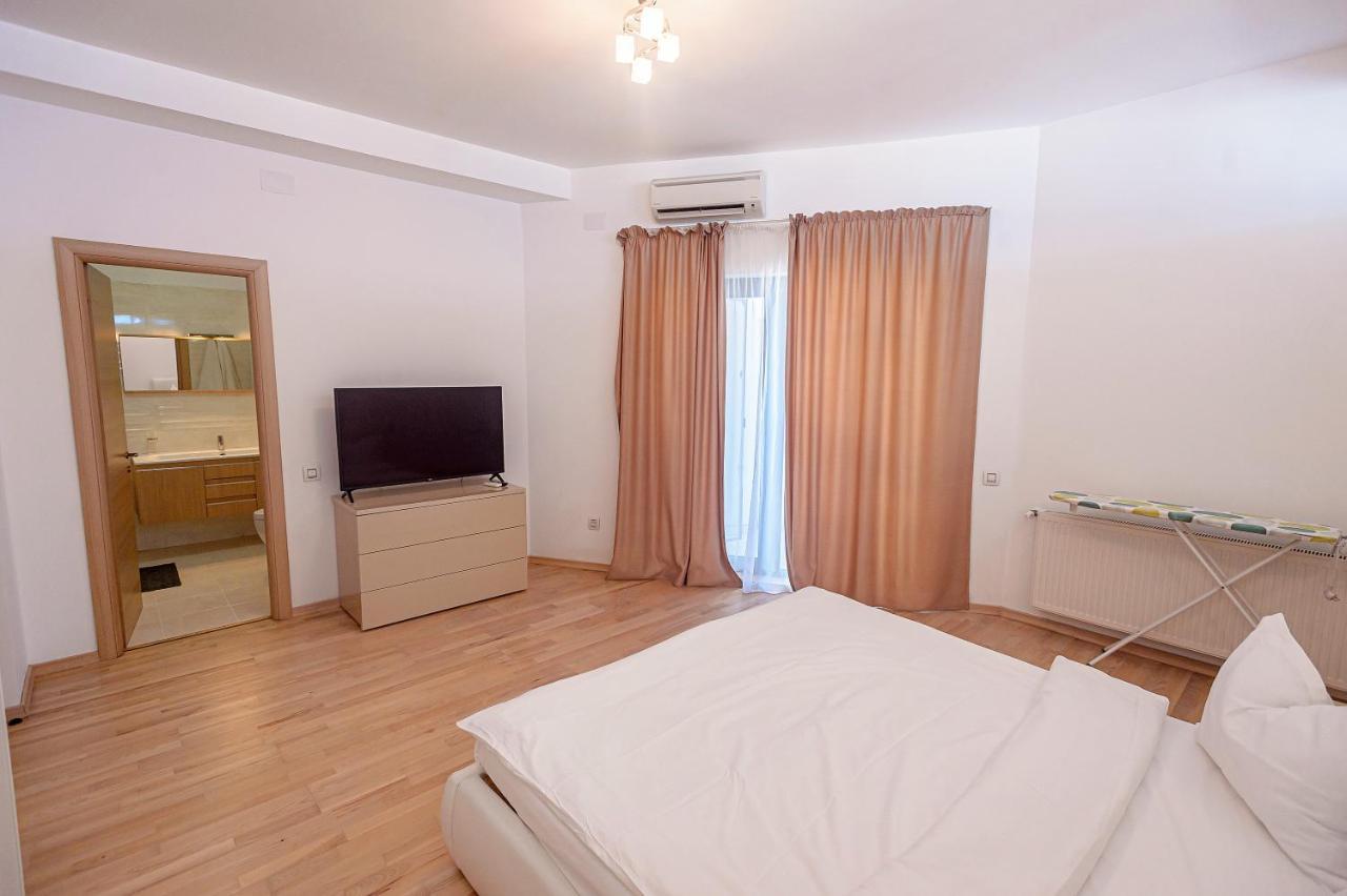 Riviera Residence Apartments Mamaia Eksteriør bilde