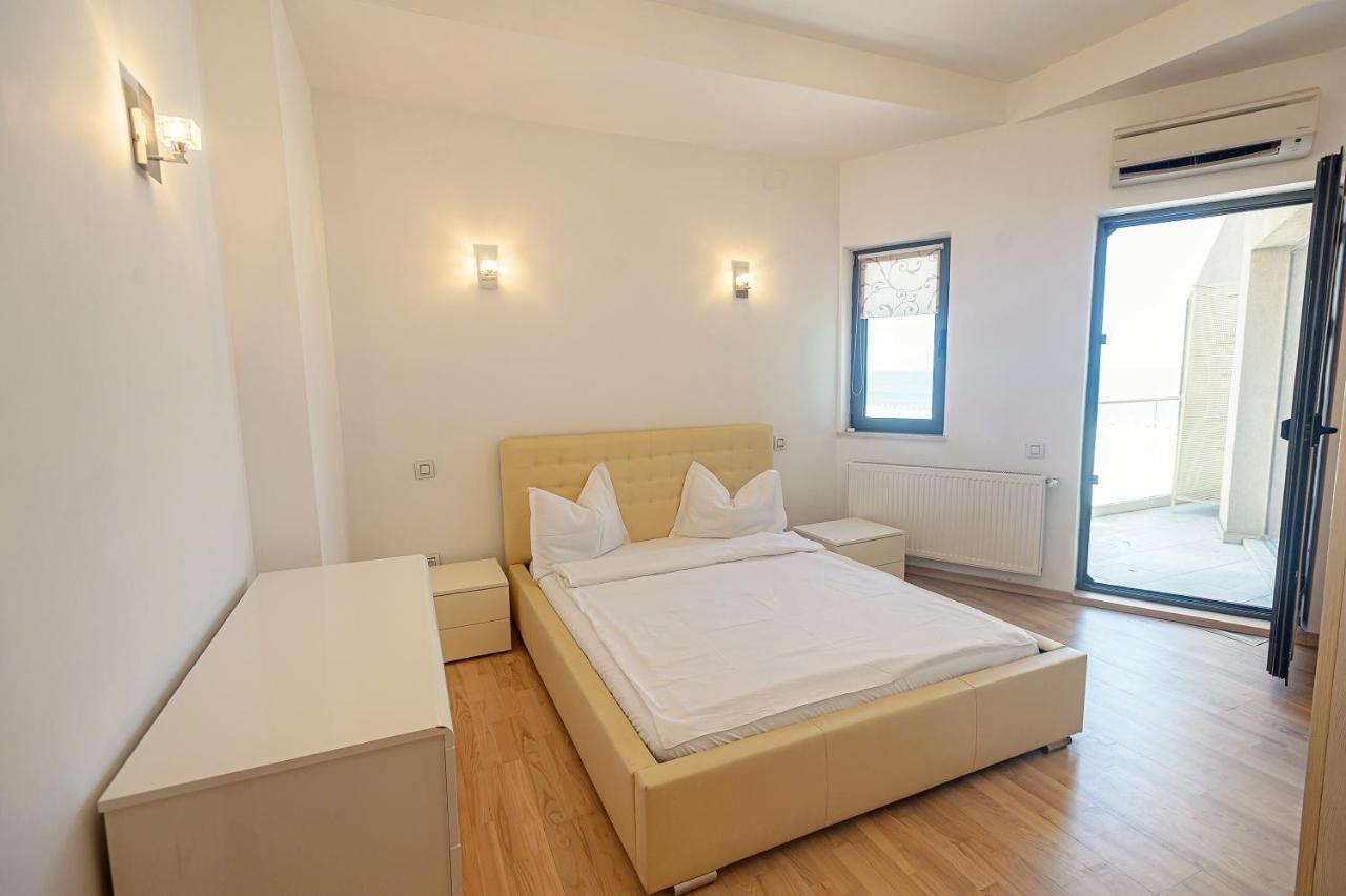 Riviera Residence Apartments Mamaia Eksteriør bilde