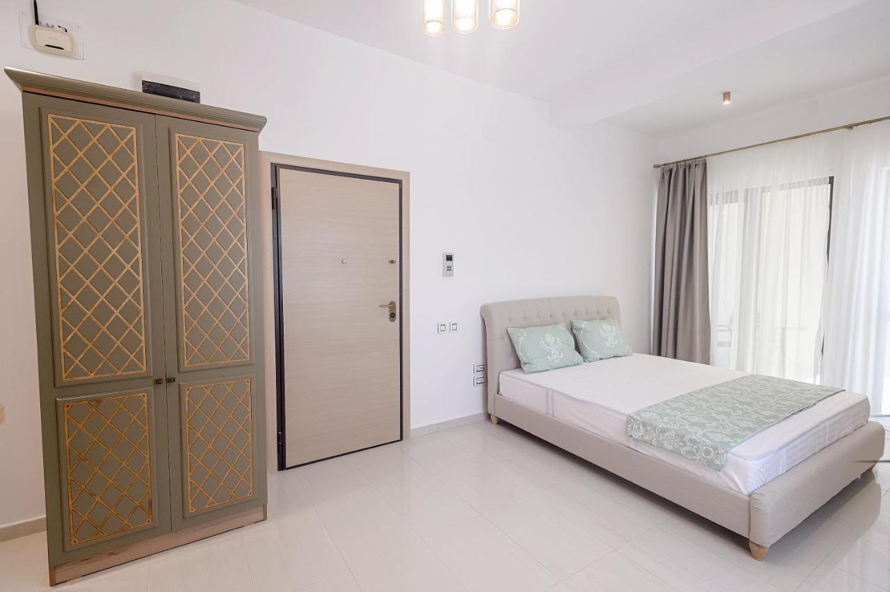Riviera Residence Apartments Mamaia Eksteriør bilde