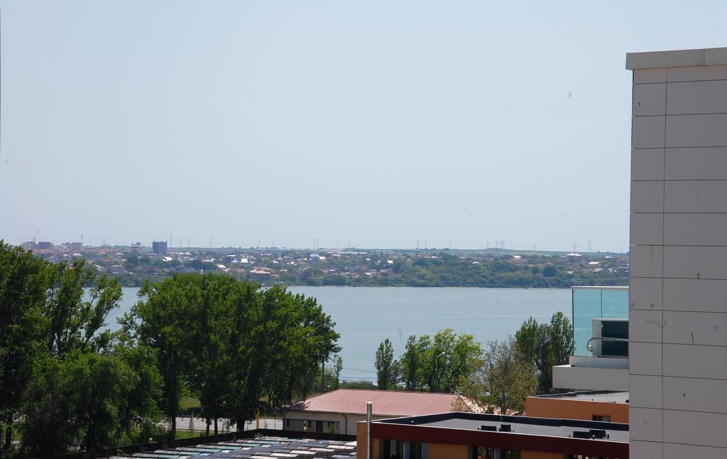 Riviera Residence Apartments Mamaia Eksteriør bilde