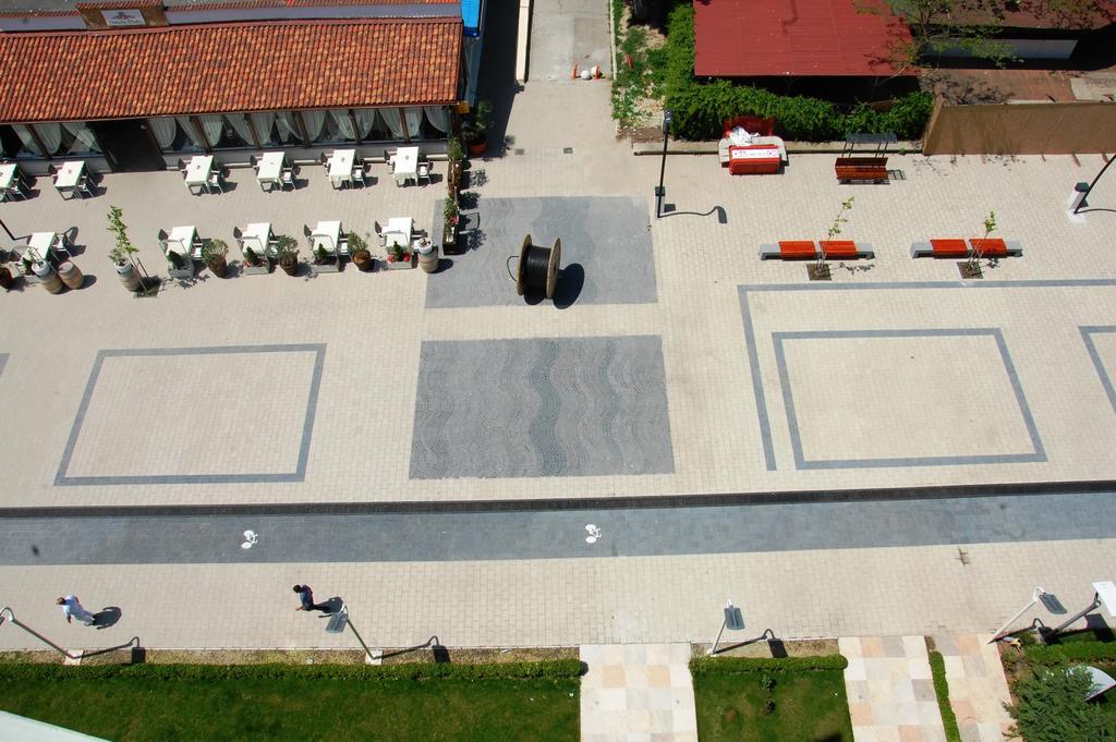 Riviera Residence Apartments Mamaia Eksteriør bilde