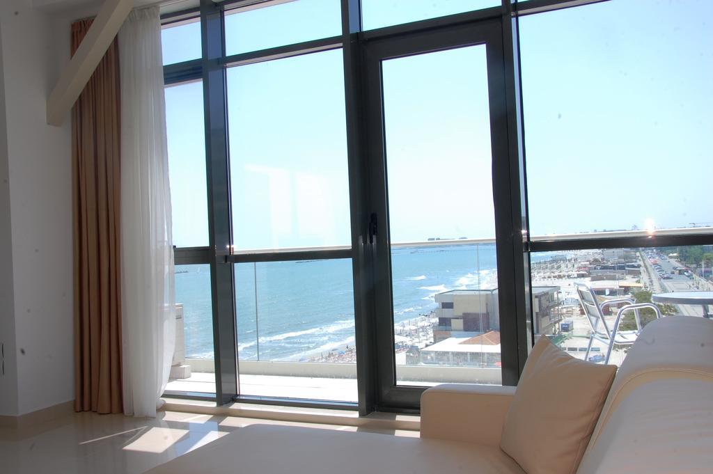 Riviera Residence Apartments Mamaia Eksteriør bilde